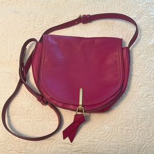 Like New Carson Leather Saddle Bag Vera Bradley